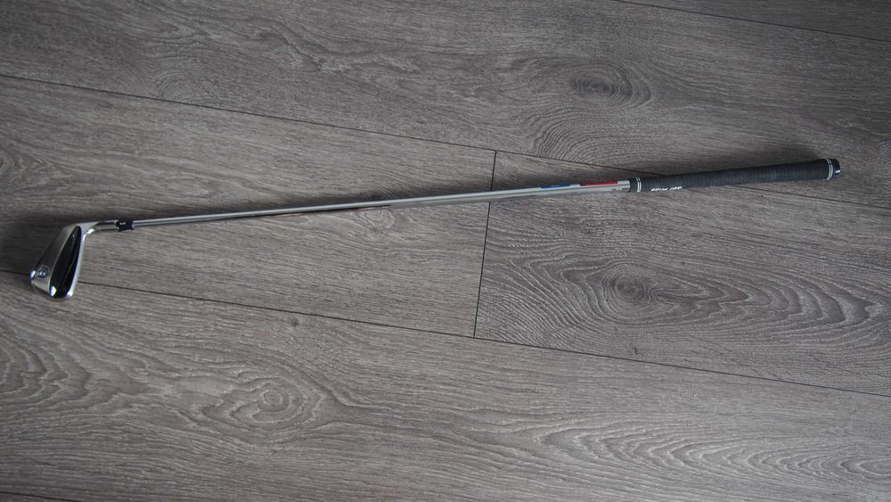 Kij golfowy iron 7 Wilson Staff Launch Pad 2 DEMO | KBS $-Taper Lite 100 | Stan Idealny!