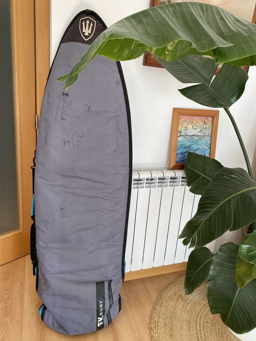 Prancha de surf da Mica Surfboards