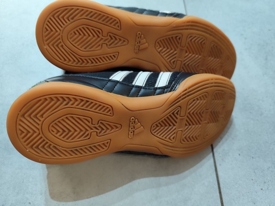 Buty halowe Adidas 36/36.5