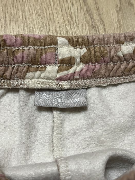 На флисе. Спортивный костюм  для девочки 10 лет