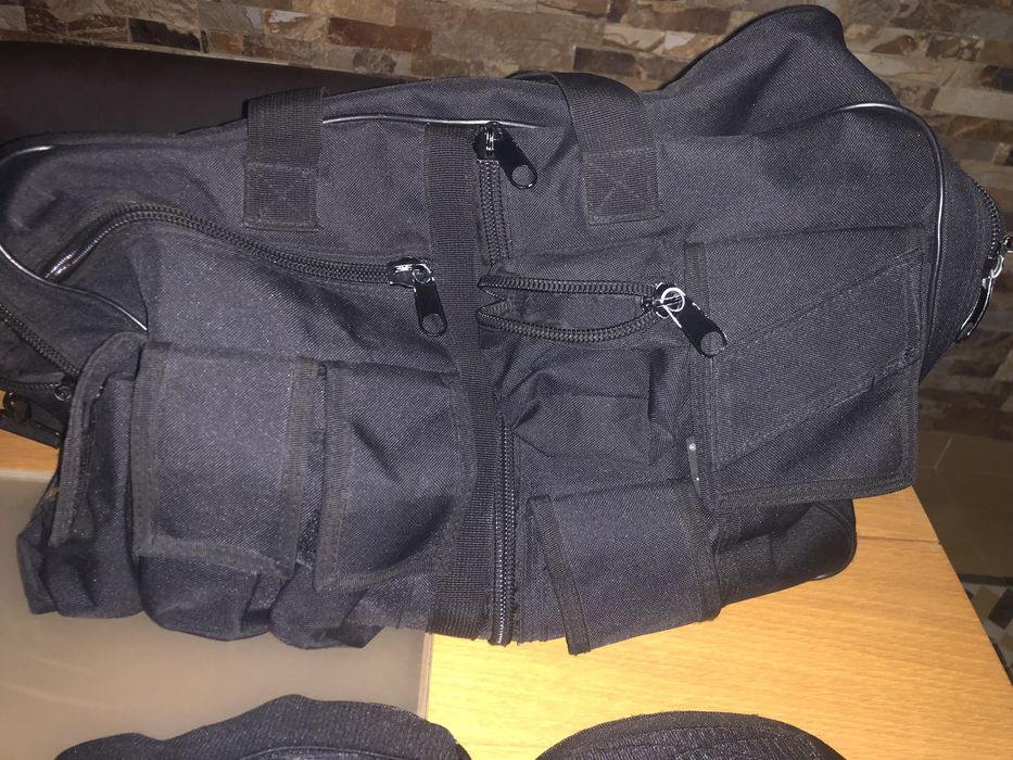 Mala tactica e caneleiras de intervencao policial vega