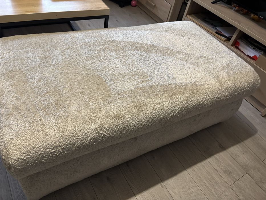 Mega duża pufa baranek