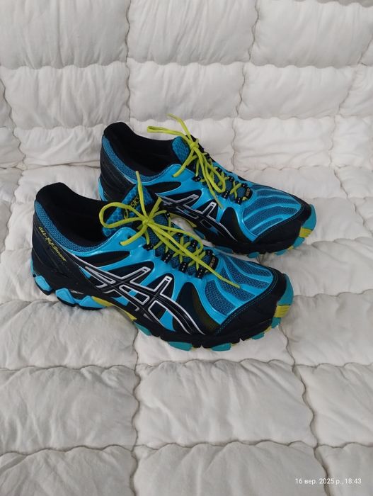 Кросівки ASICS  Gel-Fugi Sensor