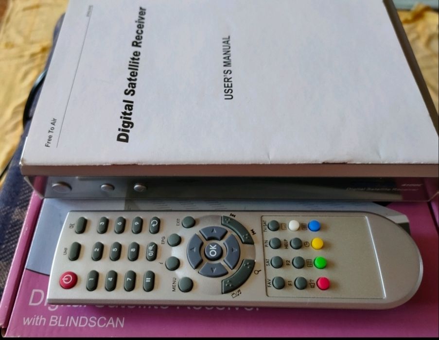 Продам спутниковый ресивер Opticum 4100 C