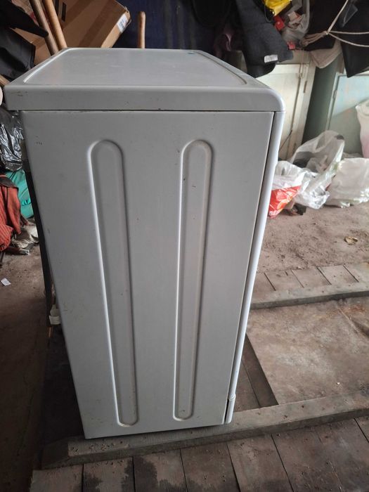 Пральна машина INDESIT під ремонт або на запчастини