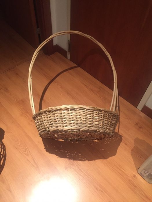 3 Wicker Baskets427871954388264966