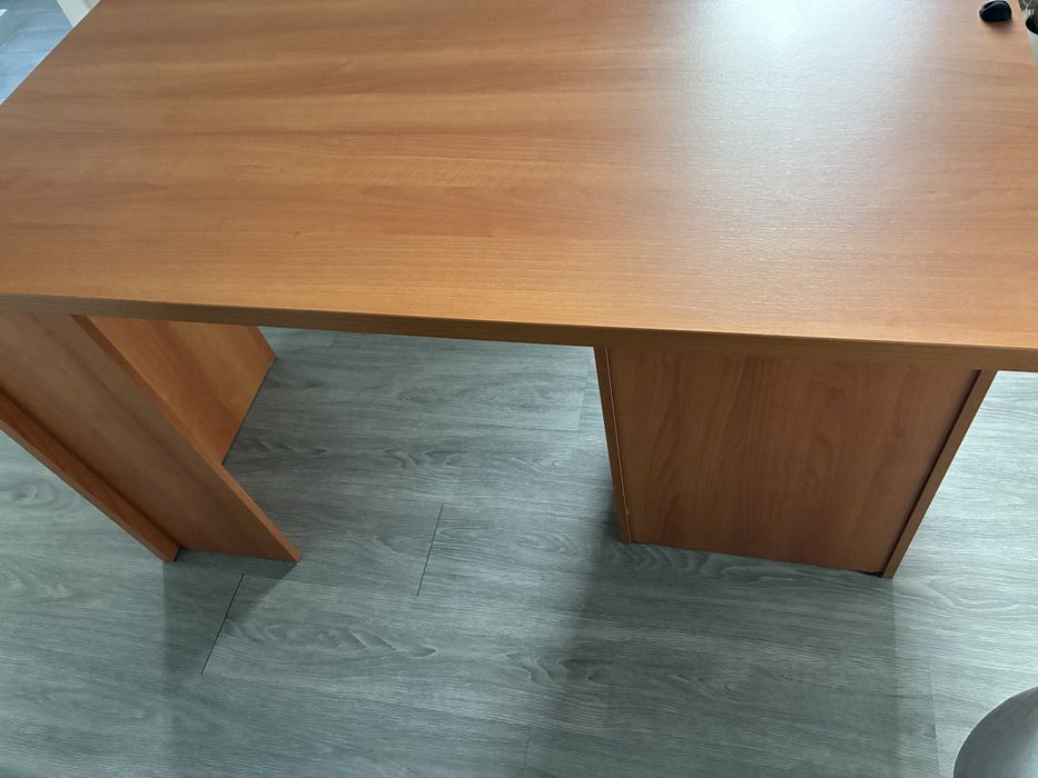 Secretária escritório