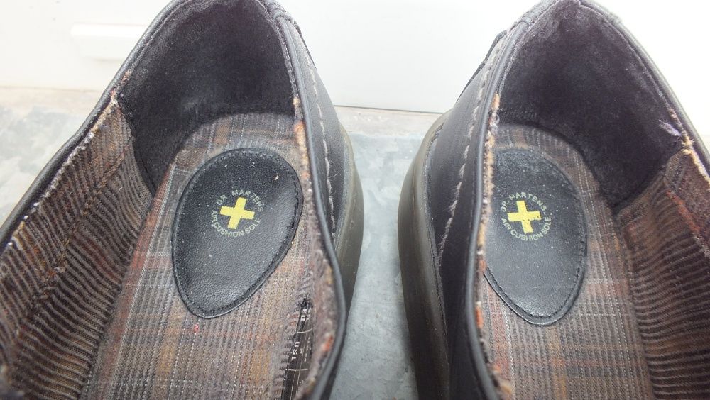 super buty skóra marki dr Martens roz 39