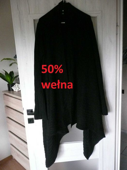 50% wełna, narzutka długi gruby sweter waterfall , czarny