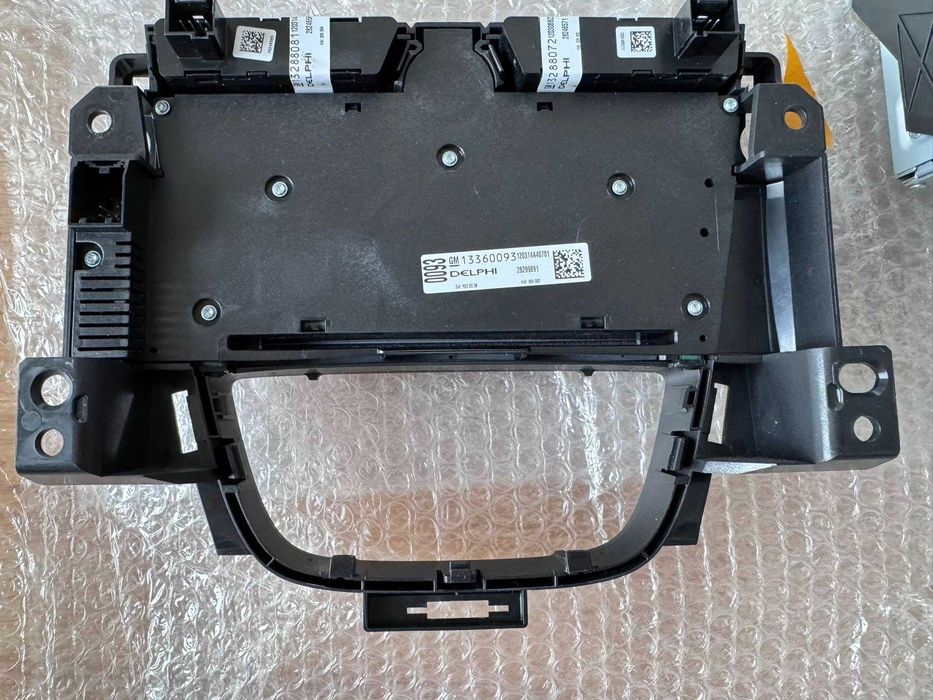 Radio Opel NAVI 600 - ekran, jedn centralna i panel Astra J, Insignia