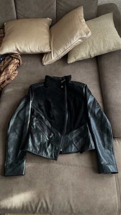 Продам женскую куртку