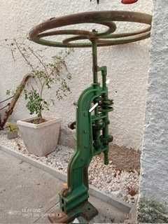 Antiguidades e Velharias