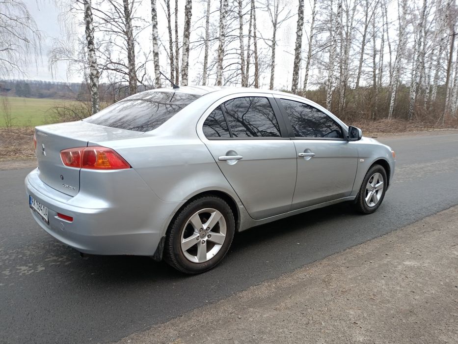 Продам Міцубісі Ланцер10