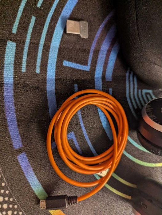 Повний комплект: Jabra Evolve 65 бездротова (адаптер+кабель+чохол)