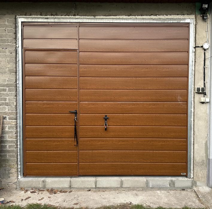 Bramy Garażowe • PRODUCENT