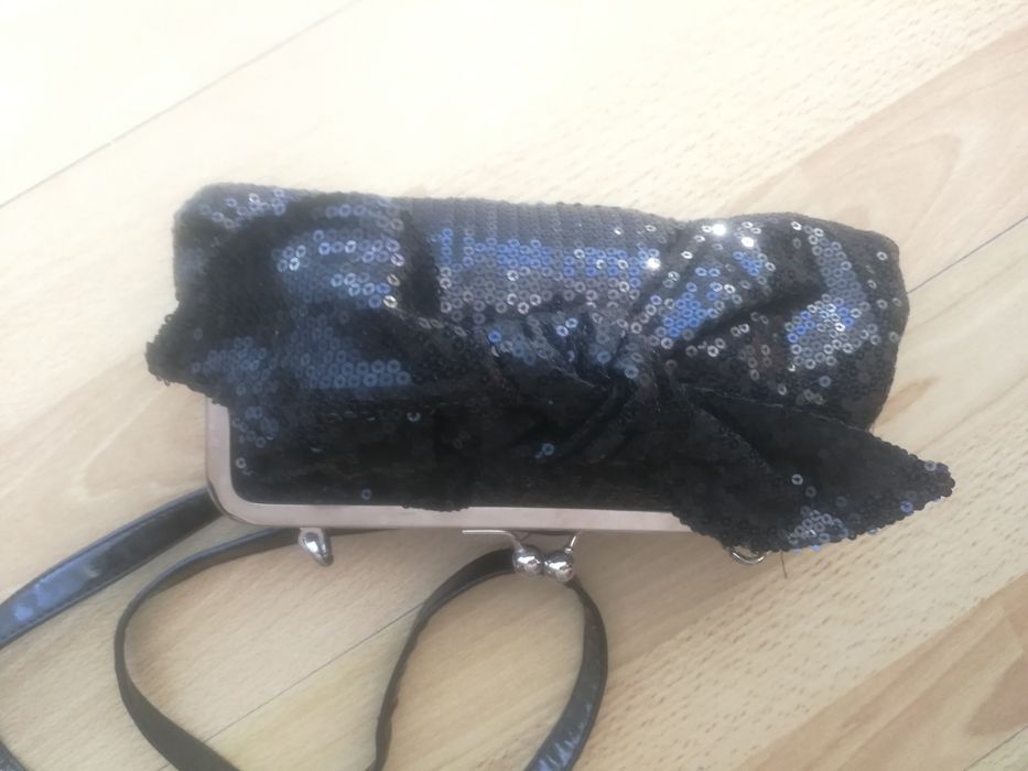 Torebka cekinowa