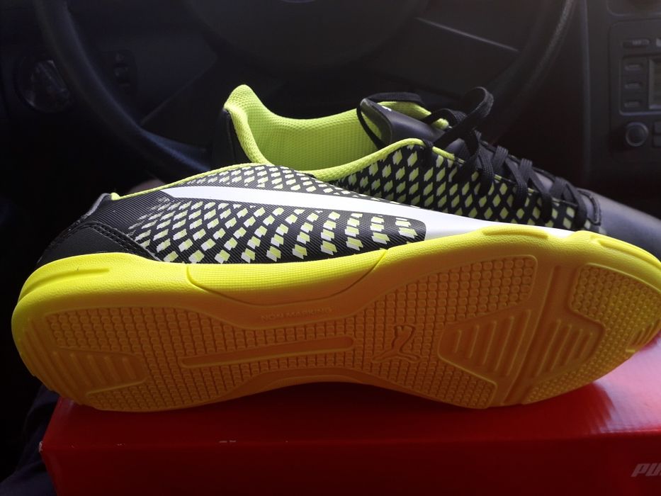 Nowe orginalne buty puma