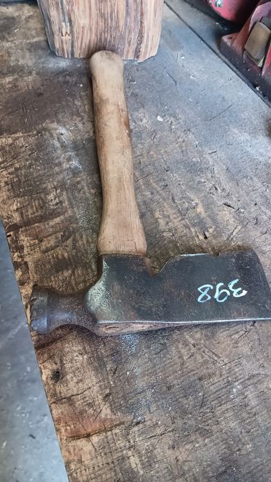 Stary  toporek,siekiera