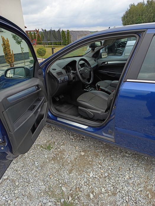 Astra H 1.9 CDTI 120 km