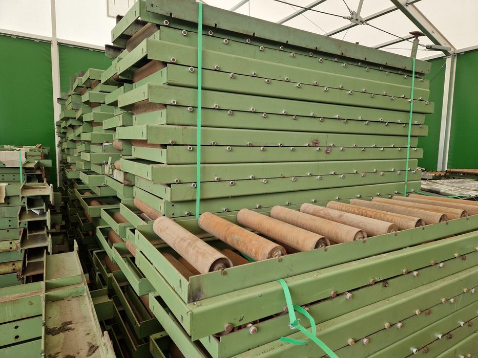 Przenośnik rolkowy transporter podajnik grawitacyjny  rolotok stół