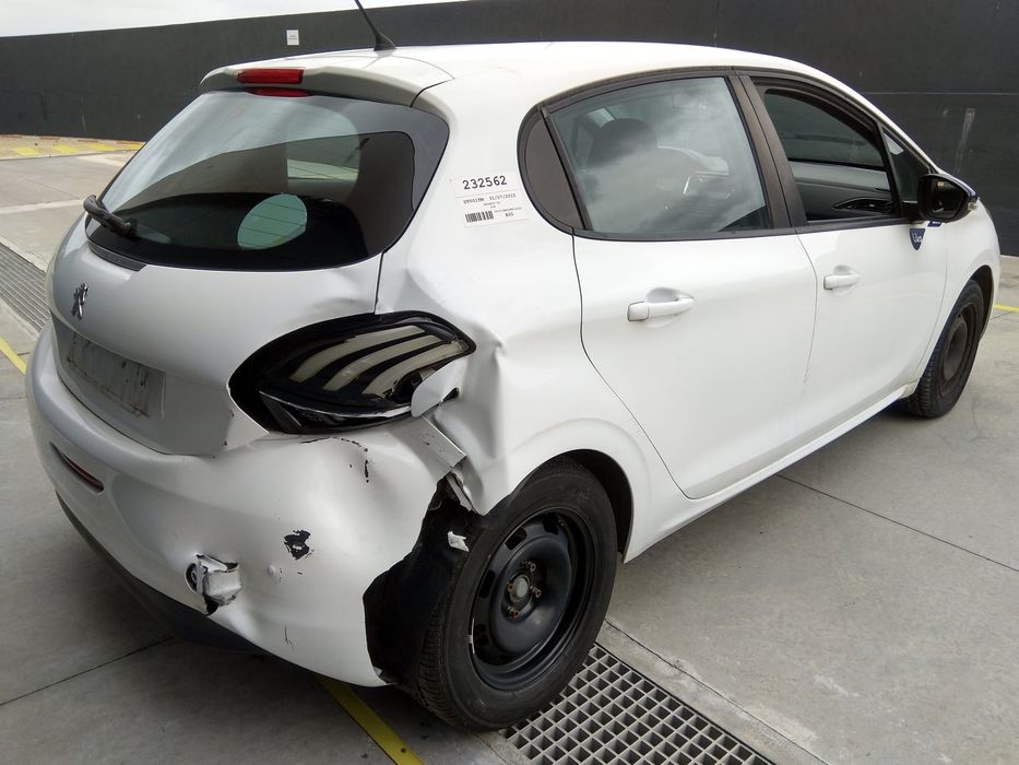 PEUGEOT 208 I - 2015 - Para Peças