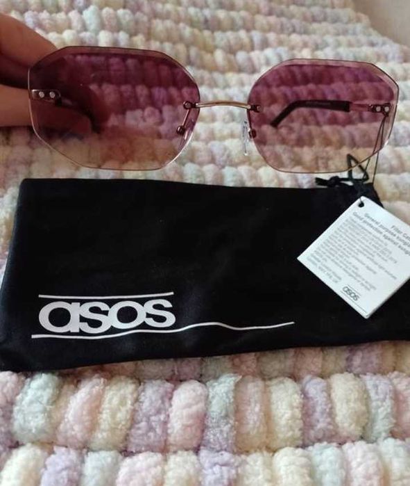 ASOS) Ekskluzywne okulary przeciwsłoneczne w etui) NOWE