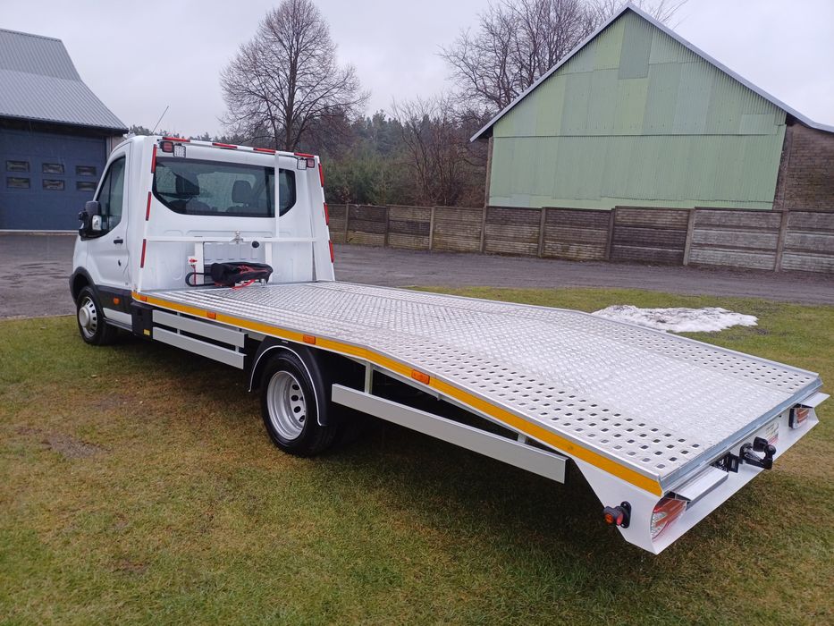 Zabudowa Platforma najazdowa auto laweta  Producent