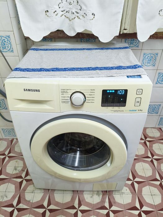 máquina de lavar roupa