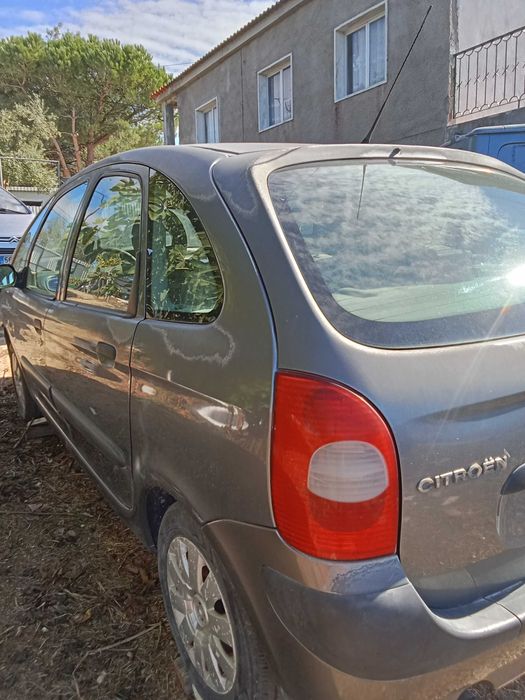 Citroen Picasso xara  para peças.