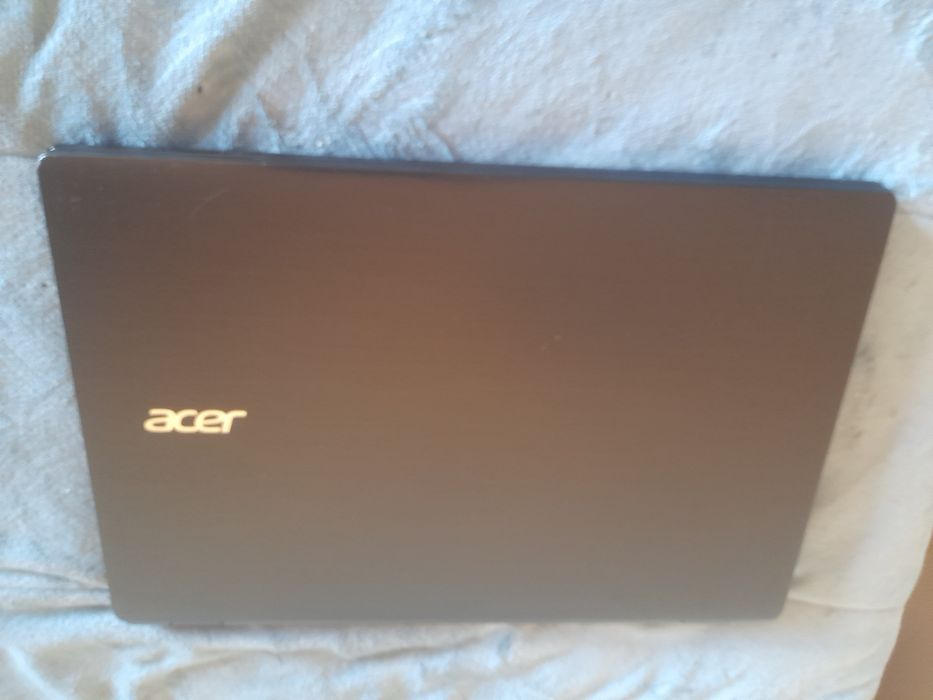Portatil acer i5 mod: E5-721