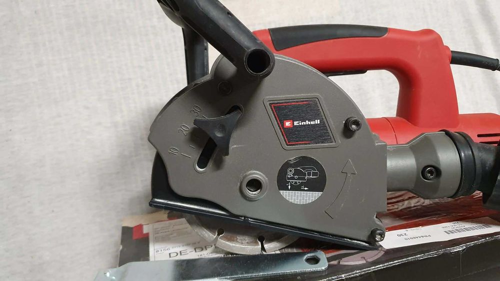 Bruzdownica EINHELL TC-MA 1300