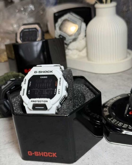 Наручные часы Casio GBD-200SM Новые