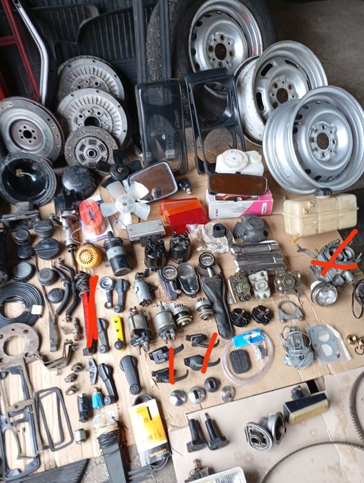 Продам запчасти на ваз классика б/у.смотрите другие мои объявления