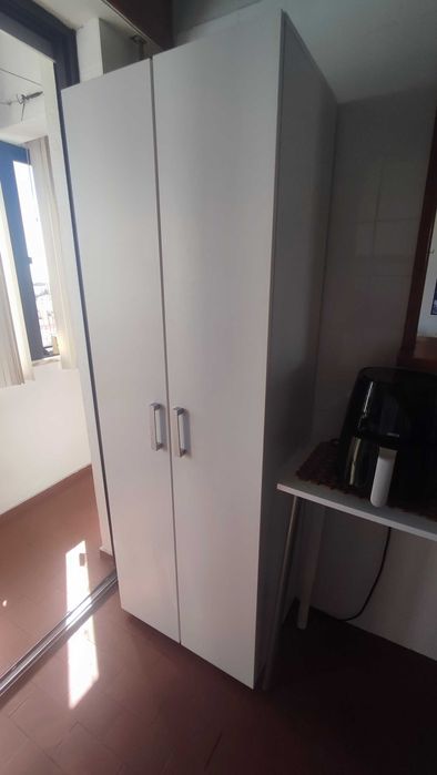 Dsipenseiro de cozinha