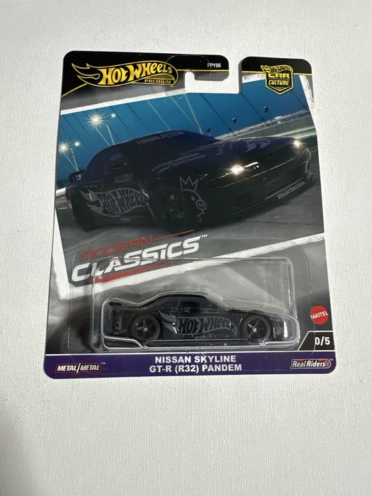 Hot wheels premium CHASE nissan skyline gt-r r32 pandem 0/5 chase