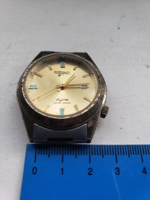 Годинники чоловічі Сейко та жіночі Чайка