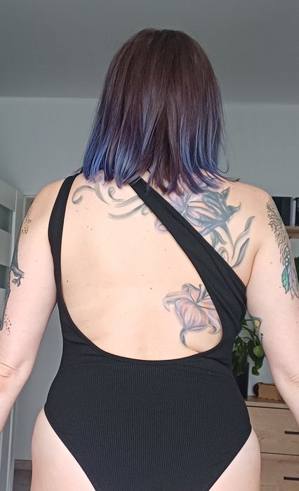 Bandażowe body bez pleców, body na lato,  shine