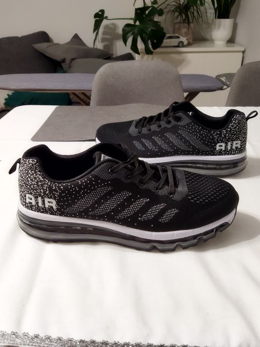 Buty męskie sportowe Air Running rozmiar 44 29cm wkładka nowe Koszalin
