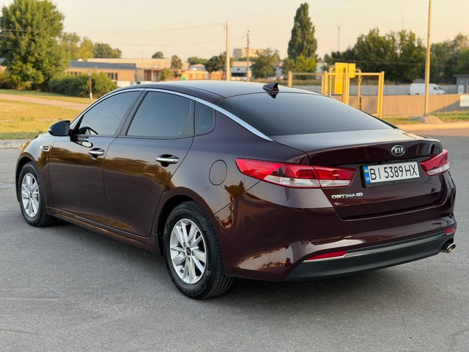 Продам власну KIA Optima 2017