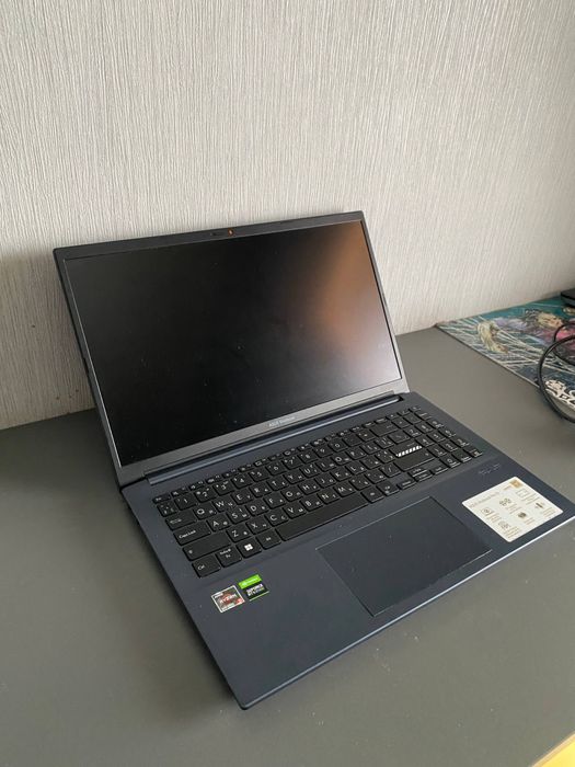 Продам ноутбук ASUS Vivobook Pro 15 (на запчастини / під відновлення)