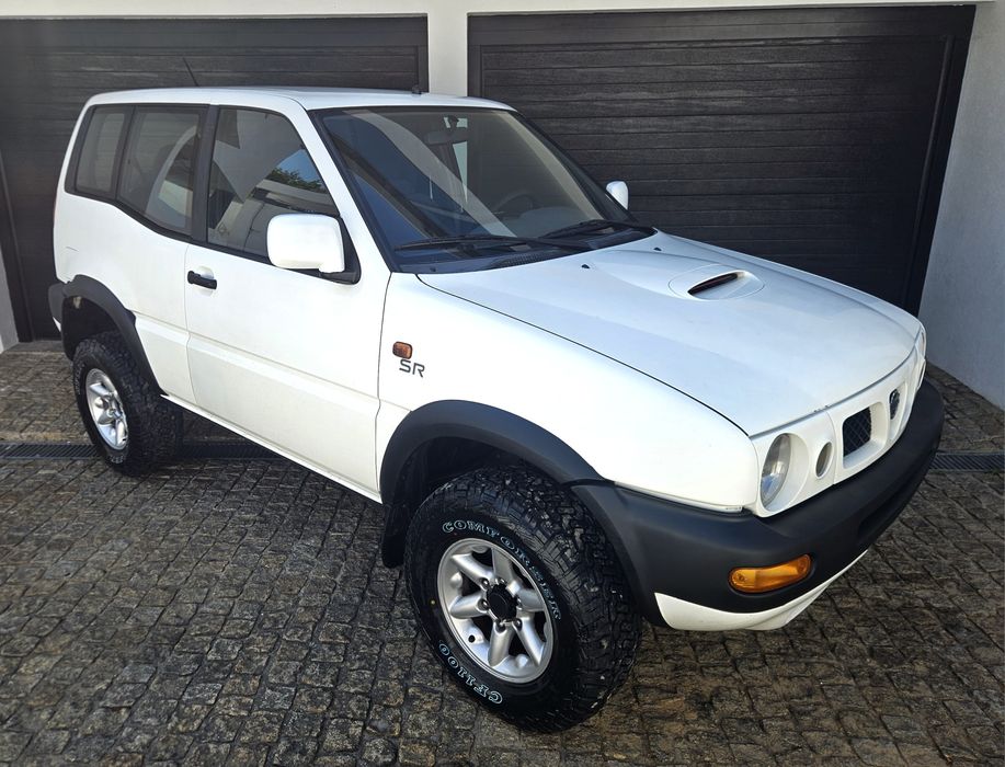 Nissan Terrano II TD27 // 125cv