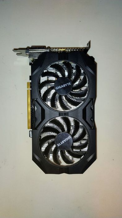 Запчастини для пк  Intel i3-10100f Gigabyte GTX 950 2 gb + ssd 128 gb + hdd 1tb