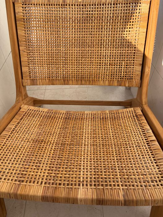 Poltrona Gato Preto em madeira e rattan