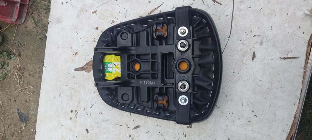 Suzuki GSX-R 750 k8 K9 kanapa siedzenie kierowcy