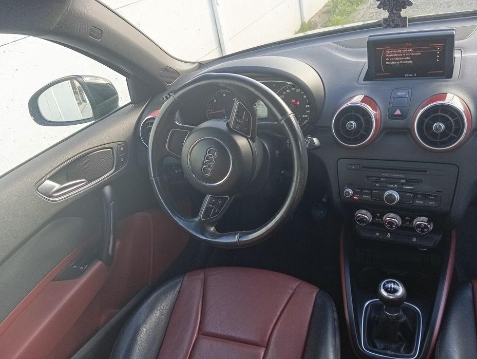 Audi A1 1.6tdi 105cv