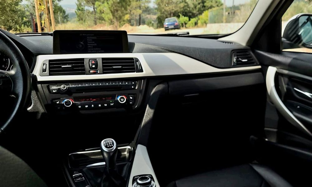BMW 320d 184cv com vários extras