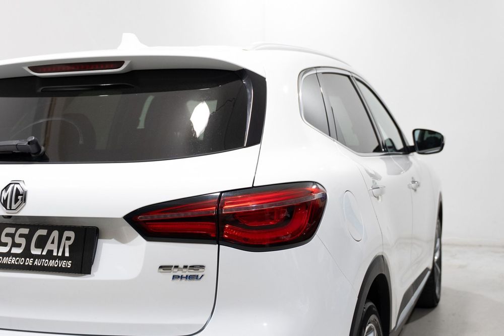 MG EHS 1.5 T-GDI Plug-in Hybrid Luxury