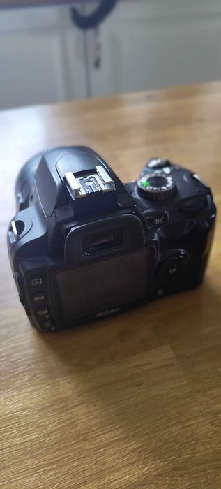 NIKON D60 + Nikkor AF-S 35mm