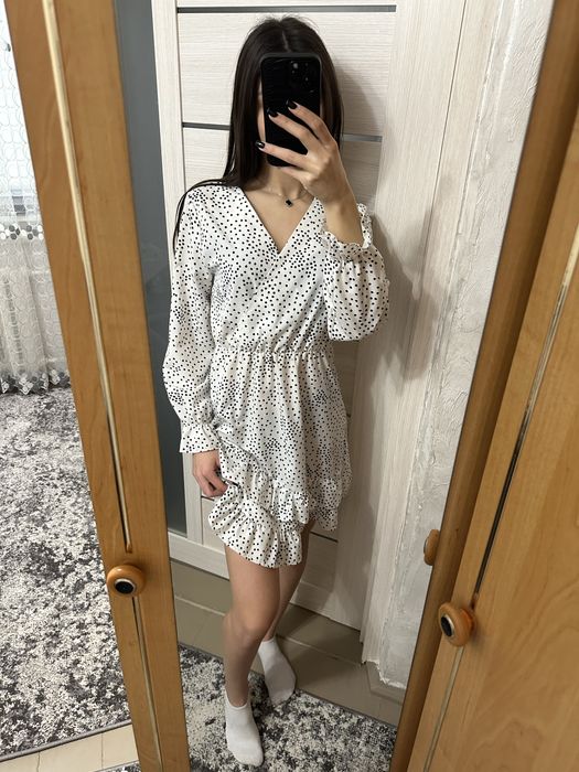 Плаття , біле в горошок , xxs-s, ідеальний стан