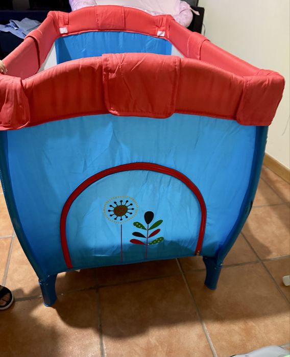 Berço e/ou cama portátil